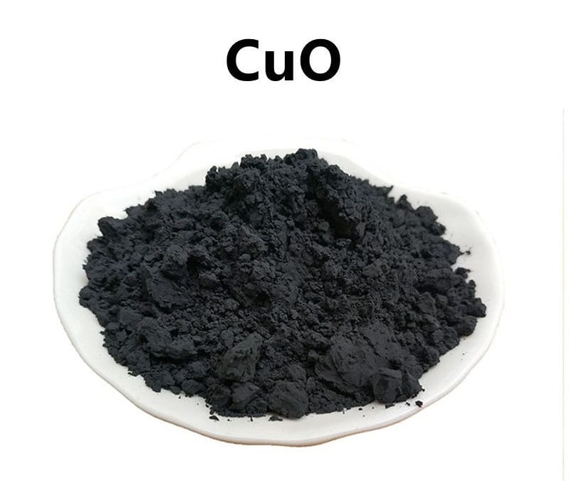 Bột Đồng(II) Oxit (CuO) tinh khiết với màu đen đặc trưng, được cung cấp bởi Hóa Chất Doanh Tín.