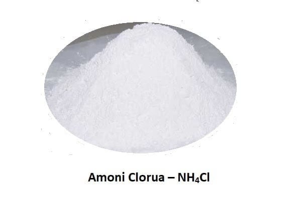 Tinh thể Amoni Clorua (NH₄Cl) tinh khiết do Hóa Chất Doanh Tín cung cấp.