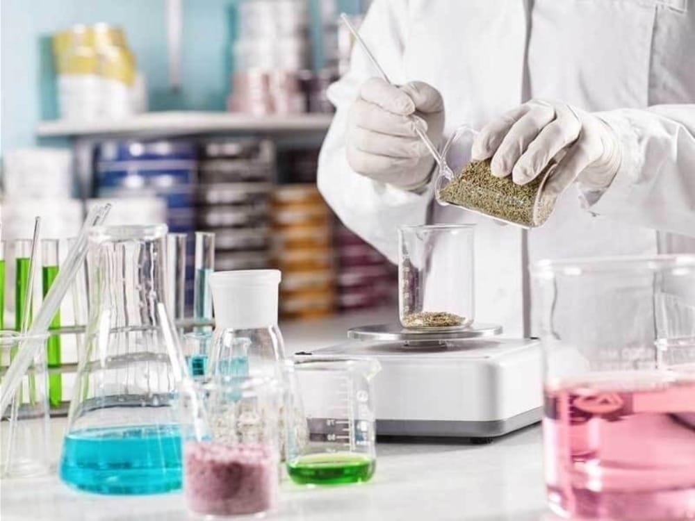 Có nhiều loại phản ứng thủy phân khác nhau