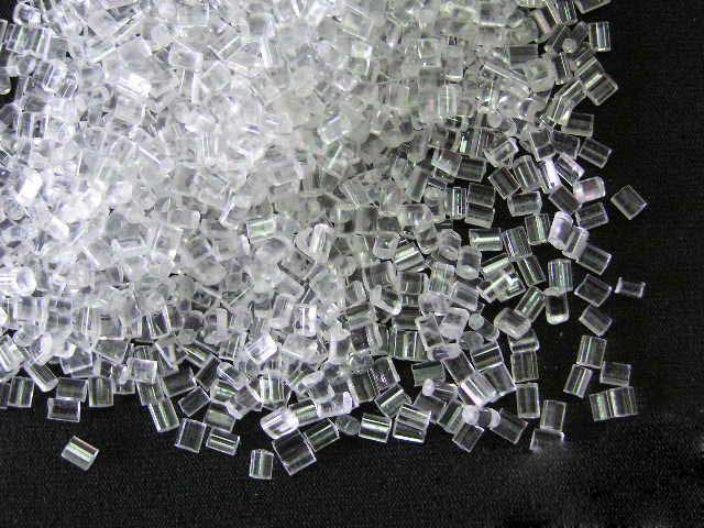 Hạt nhựa Polystyrene (PS) là sản phẩm tiêu biểu được tạo ra từ chuỗi giá trị của Ethylbenzene.