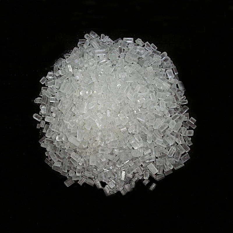 Tinh thể Sodium Thiosulfate pentahydrate (Na₂S₂O₃·5H₂O) do Hóa Chất Doanh Tín cung cấp.