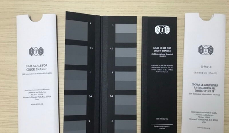 Grayscale dùng để đánh giá độ bền màu của sản phẩm trong ngành may mặc